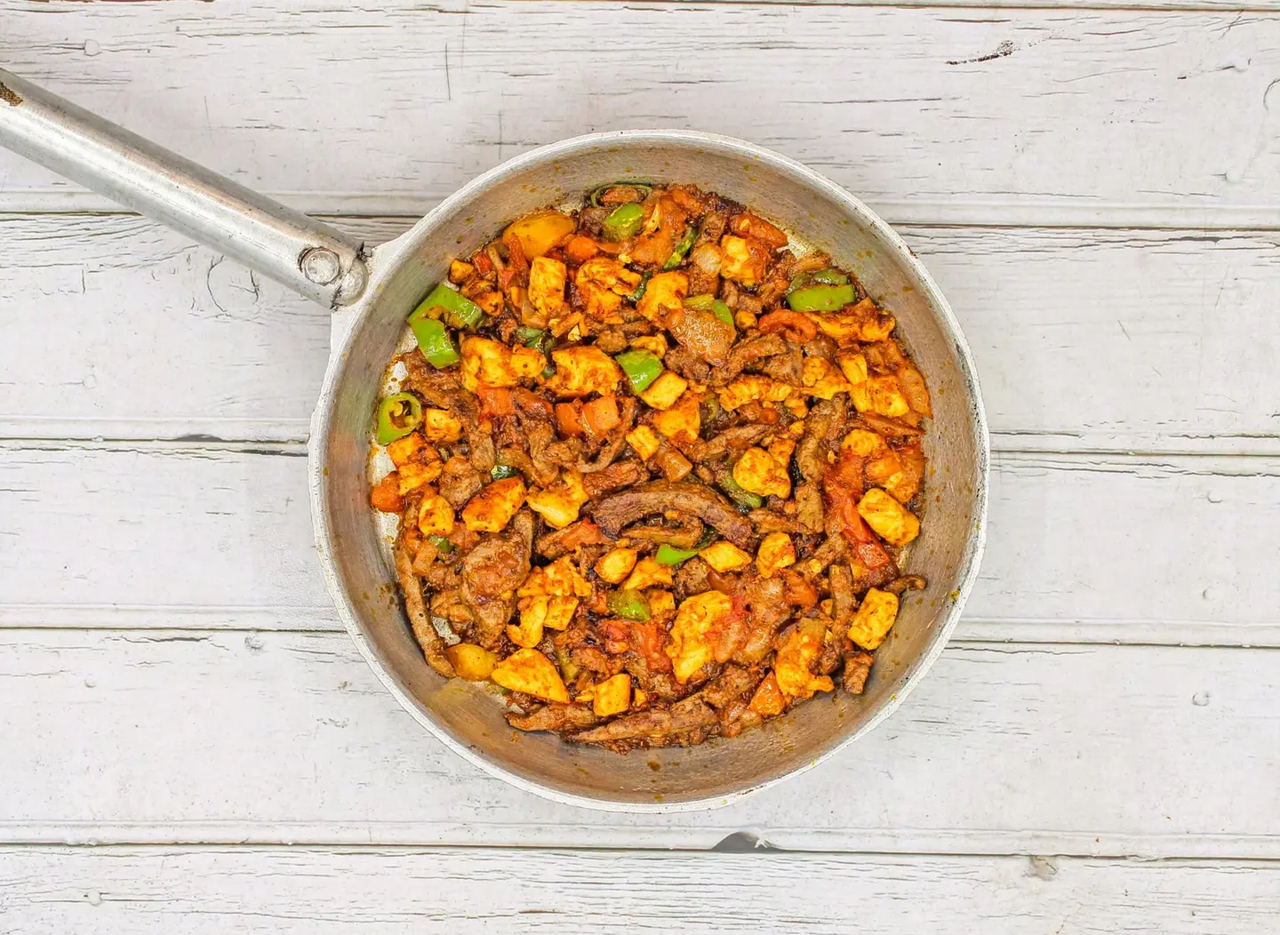 تقاطيع مشكل