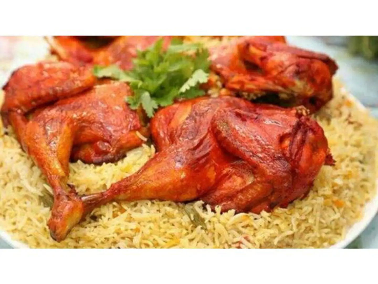 حبة دجاج مندي مع الرز