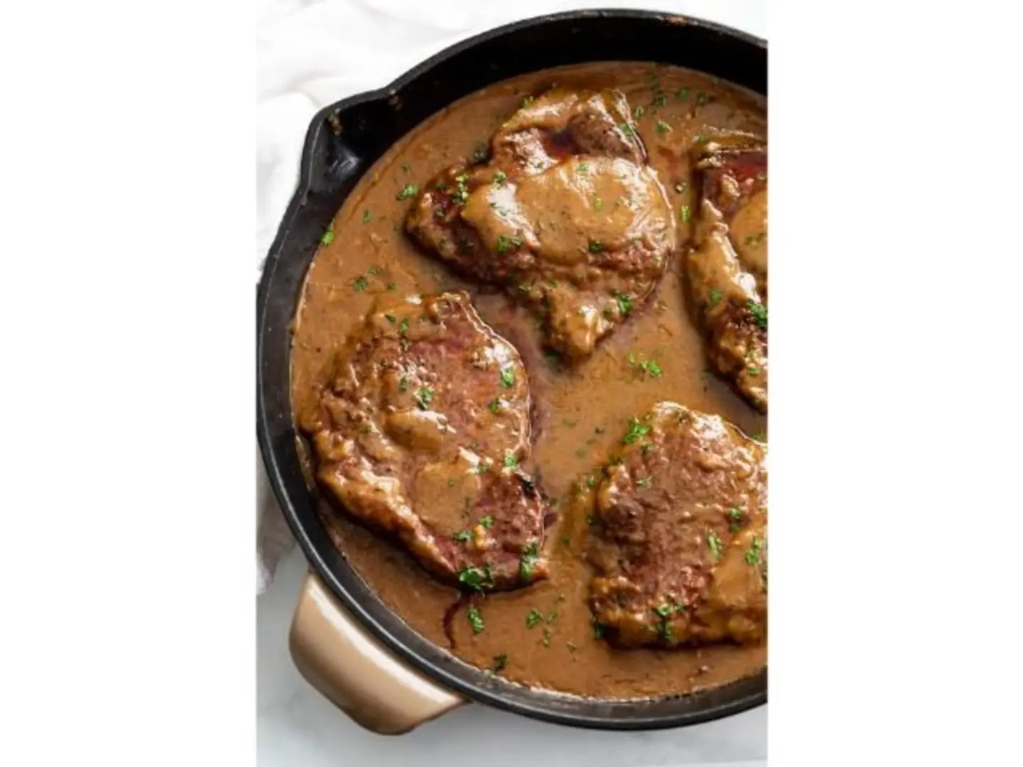 مرق لحم بقري