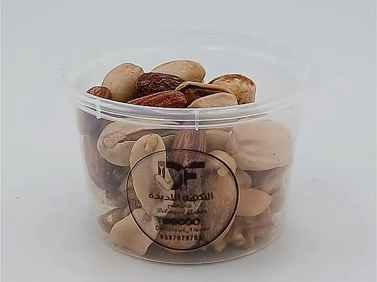 مكسرات مشكل