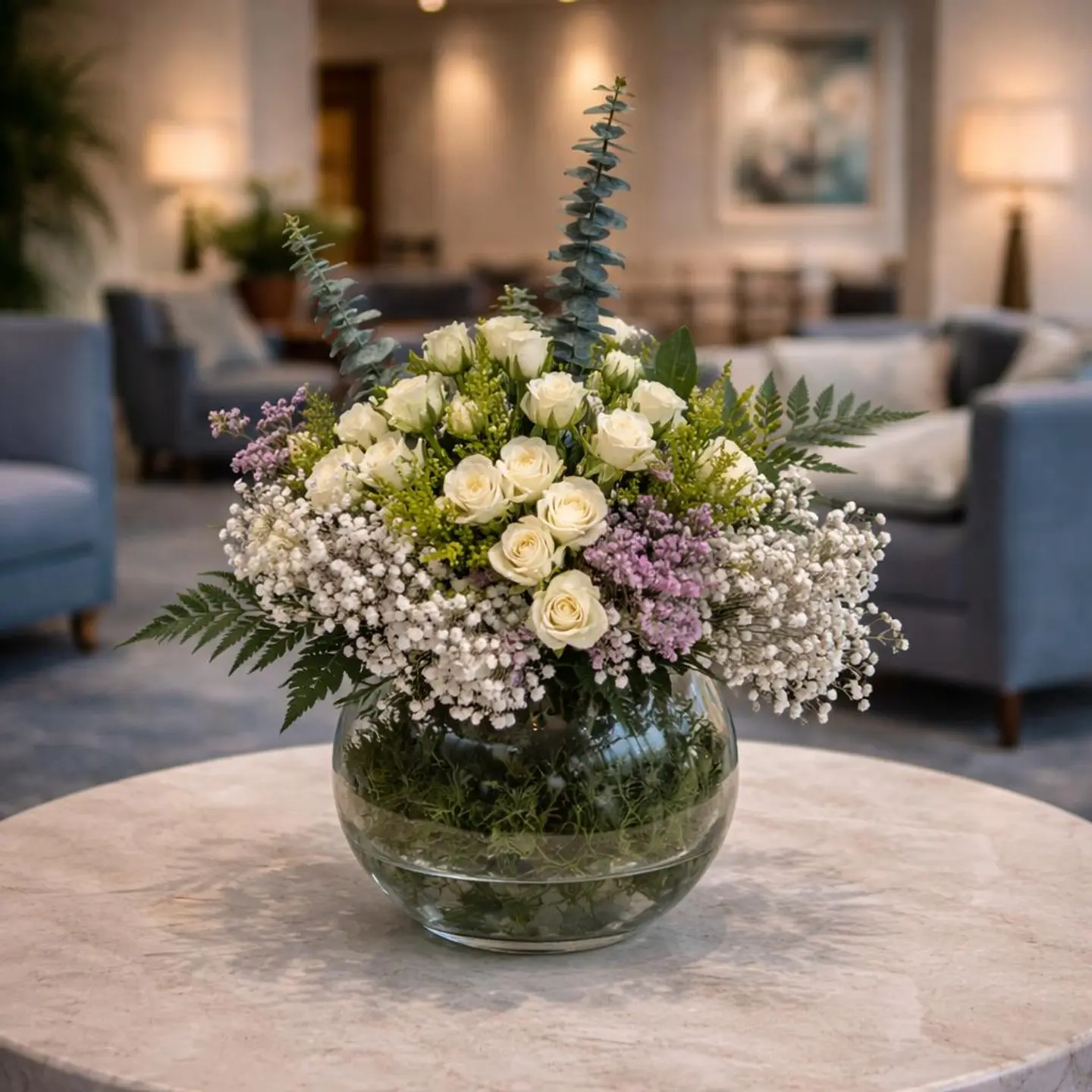 فازة ابيض ثمانية