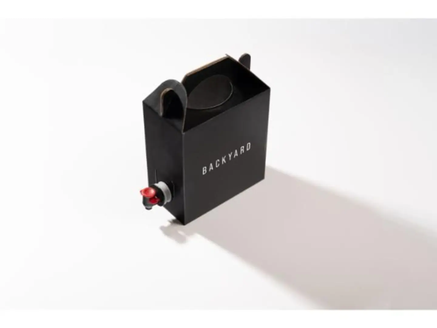 قهوه اليوم حار بوكس