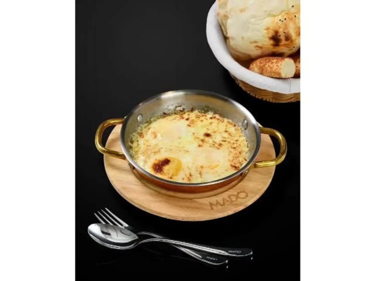 Yumurta With Cream