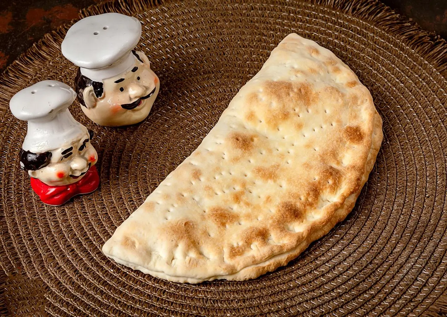 لبنة مع زيتون