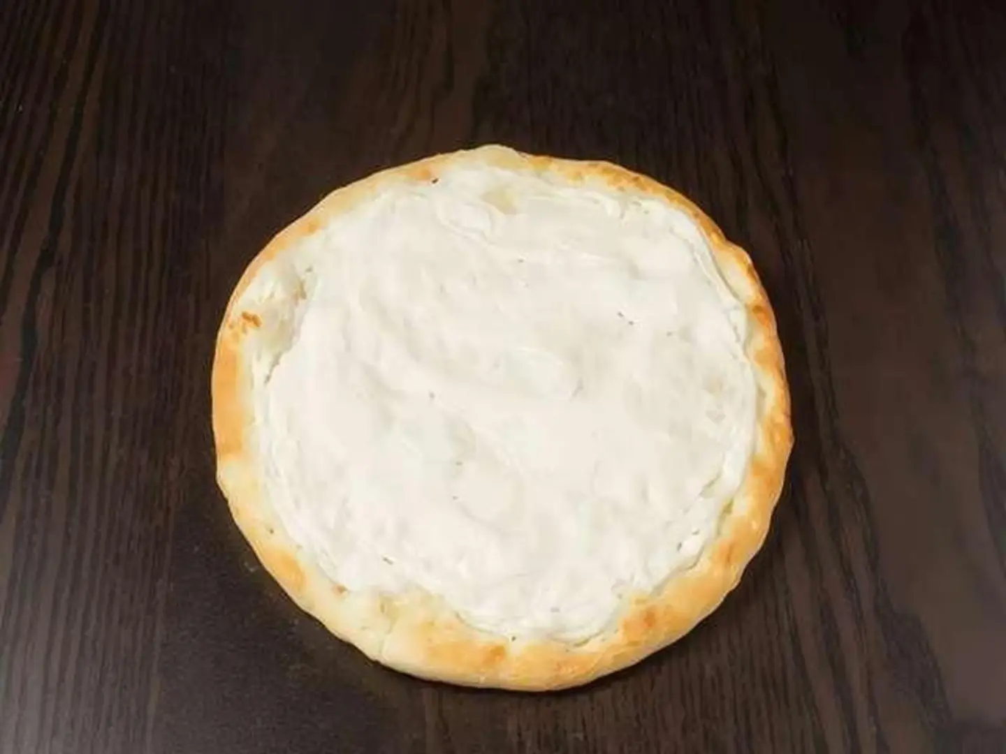 Plain Labneh Manakish