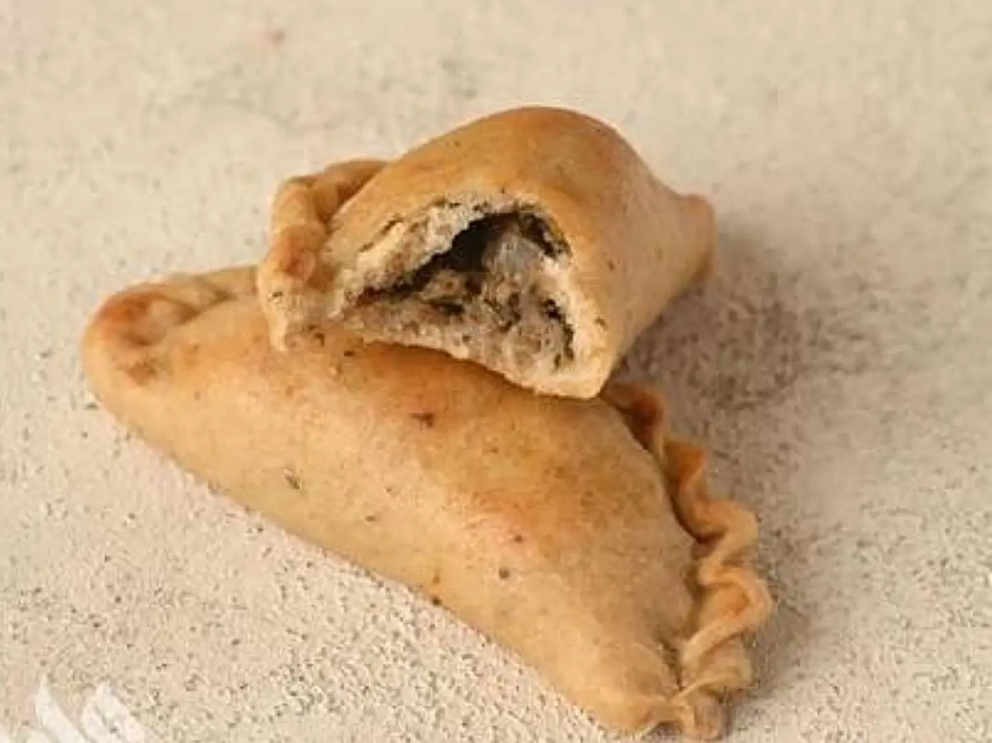 Chicken Puff Samosa Small
