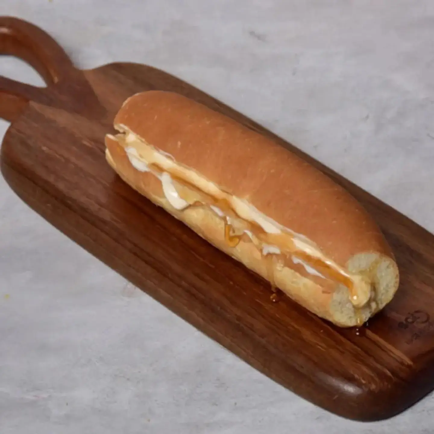ساندوتش جبن بالعسل