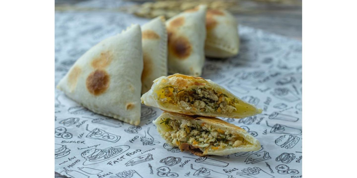 سمبوسة دجاج بالفرن