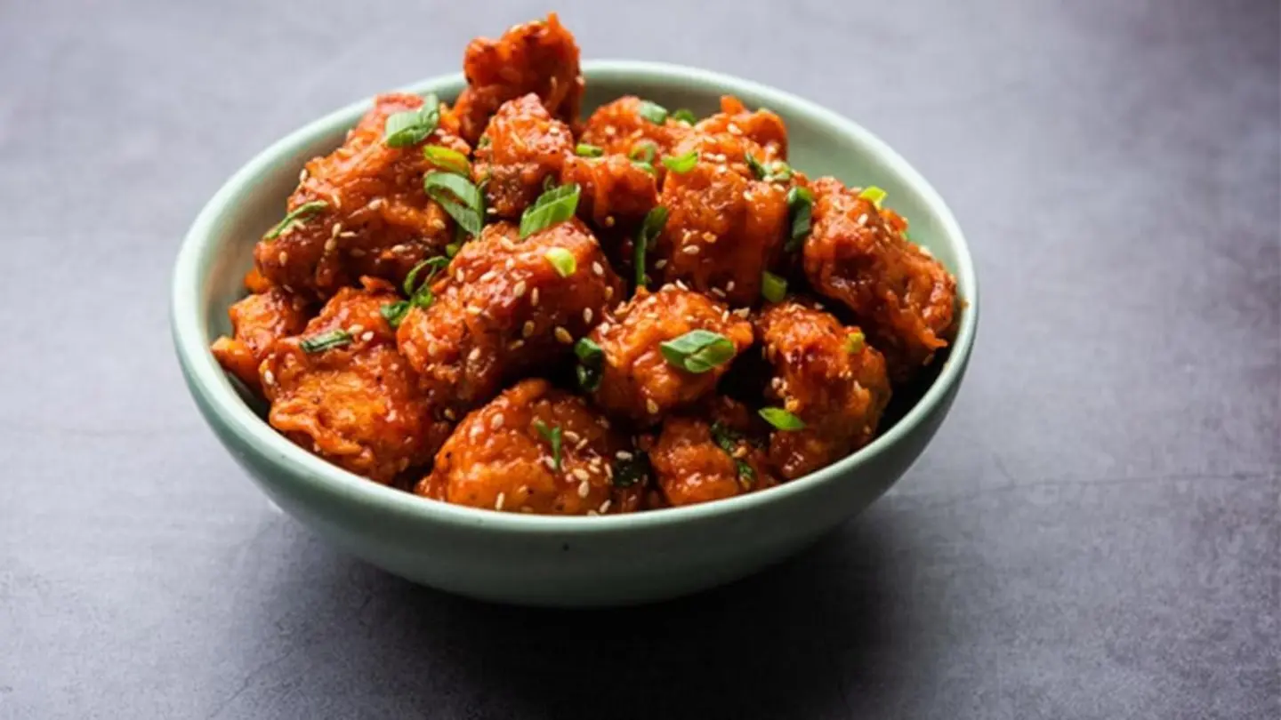 Gobi Manchurian With Sauce