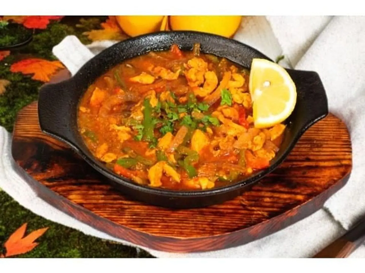 Chicken With Vegetables Maqlqal