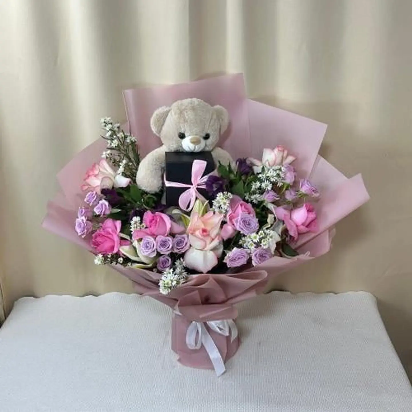 دبدوب "أحببتك لأنك نصف الروح