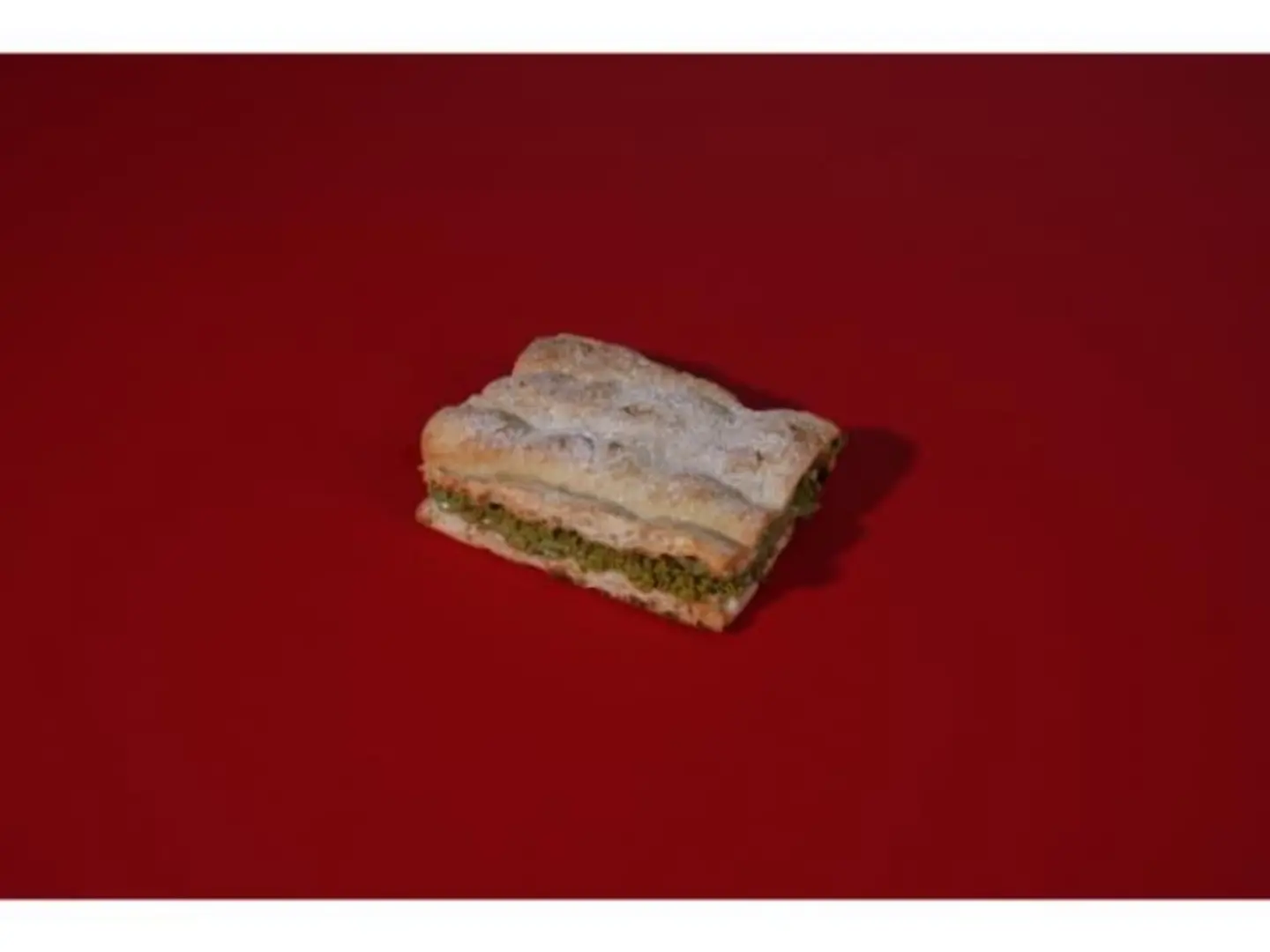 بانوزو كريمة الفستق