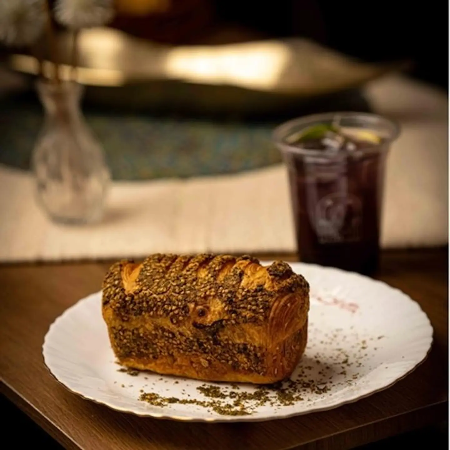 كروسان الزعتر واللبنه