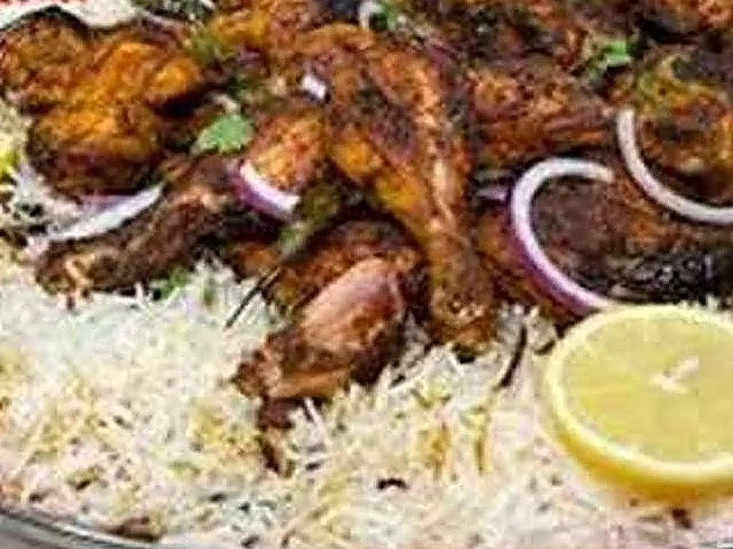 حبة دجاج تندوري مع الأرز