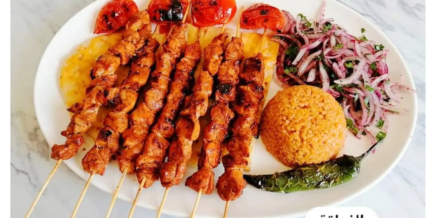 صحن شيش طاووق مشوي