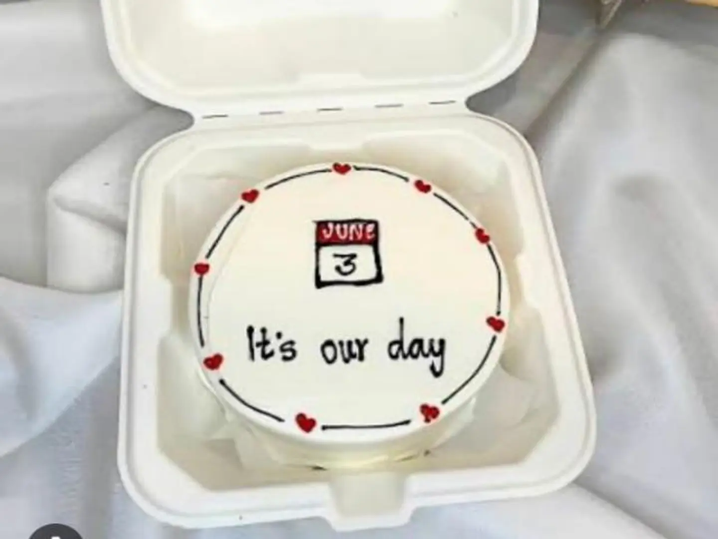 Calendar Bento Cake