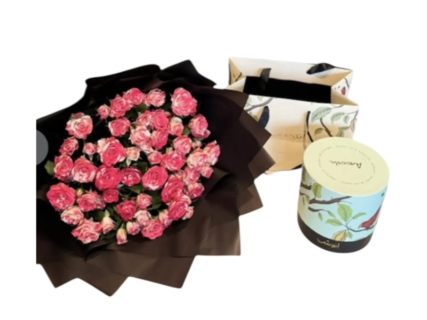 باقة البيبي روز مع شوكلاتة انوش