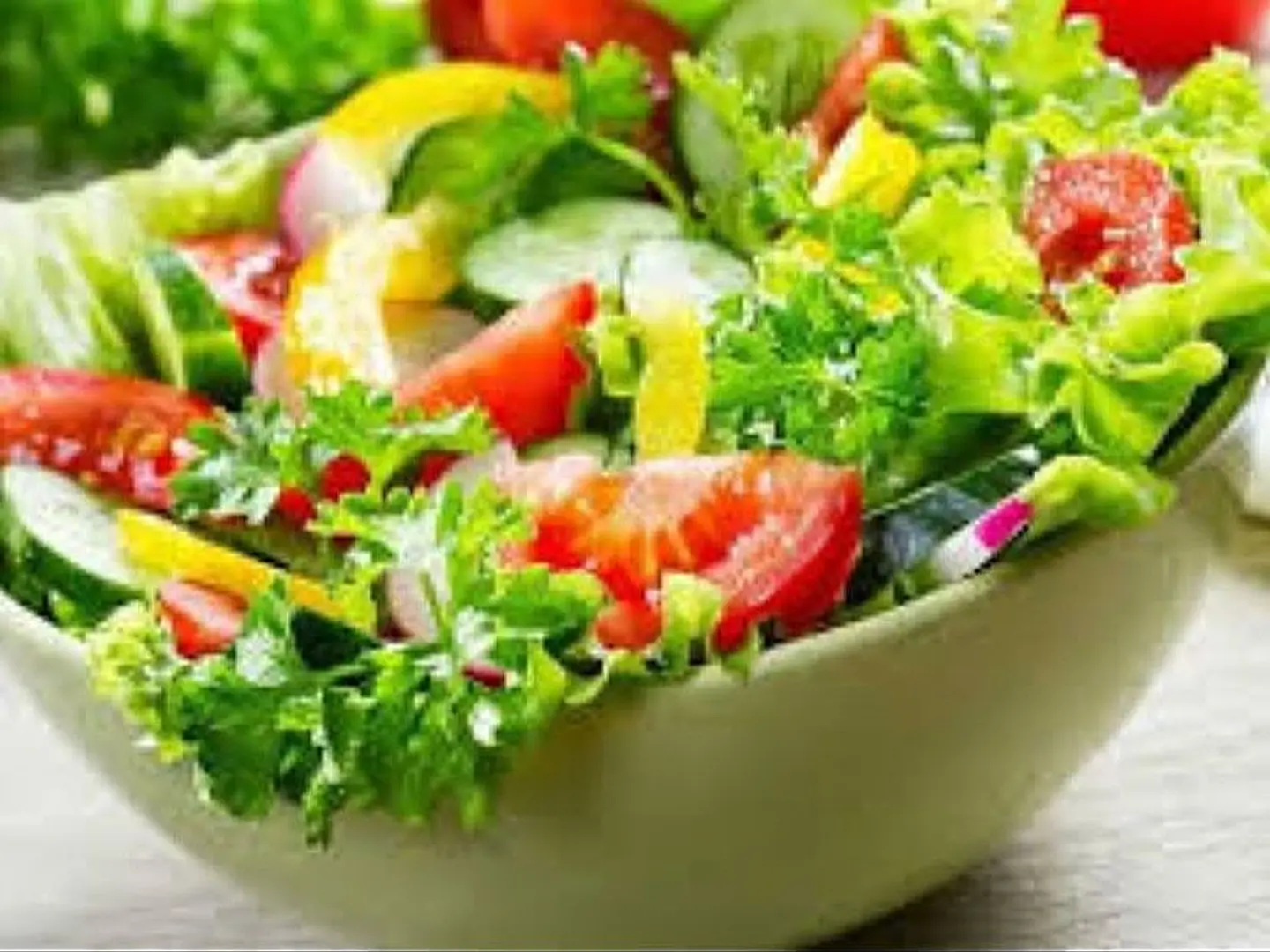 سلطة خضراء