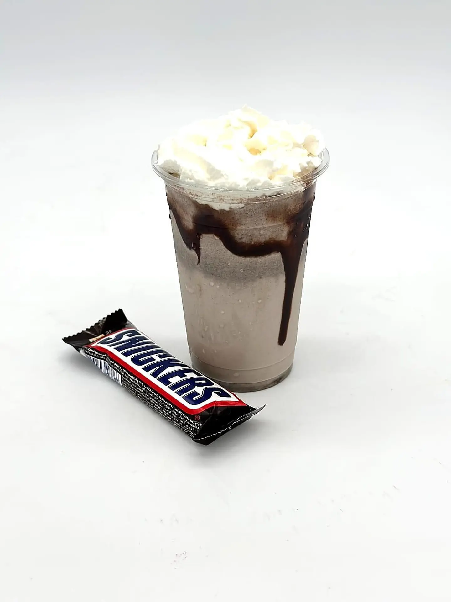 ميلك شيك سنيكرز