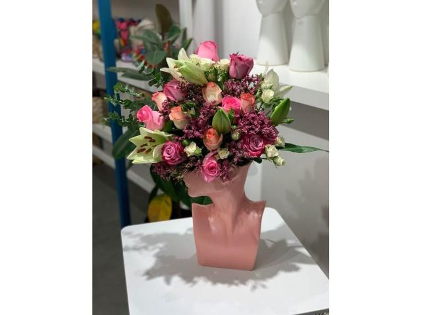 Hug Vase