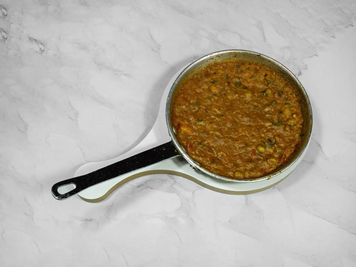 بازلاء مع تونة