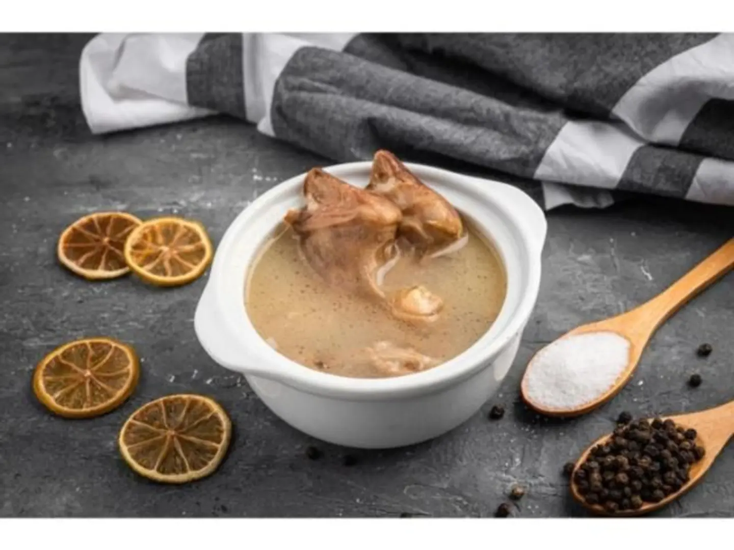 شوربة كوارع مخلية