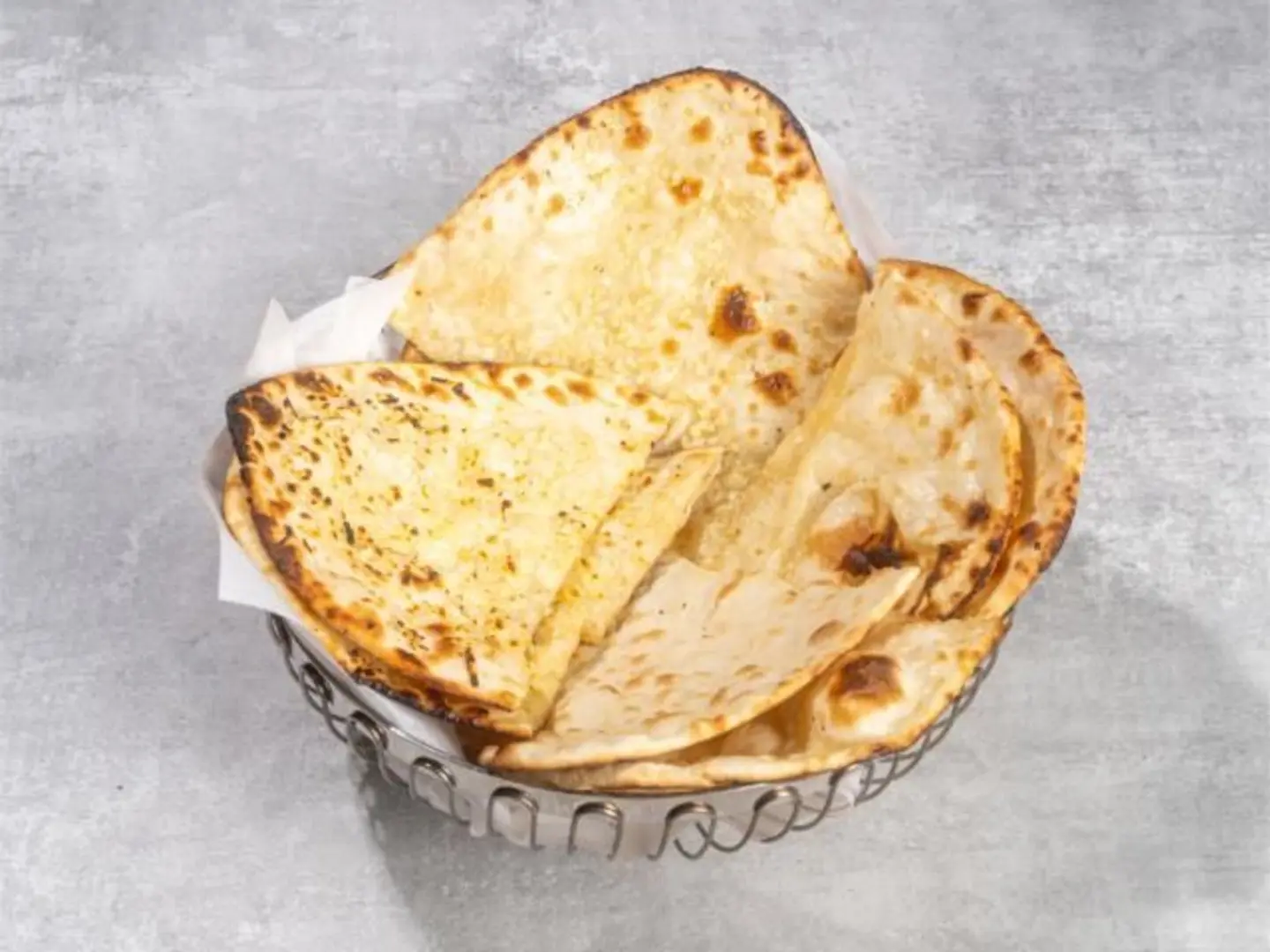 سلة خبز نان مشكلة