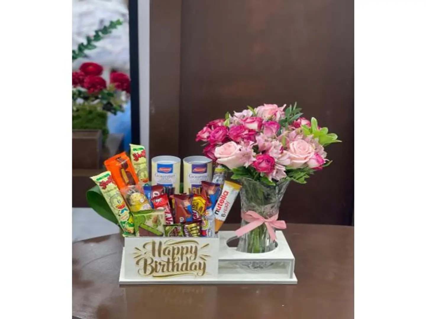 استاند الميلاد وفازة ورد