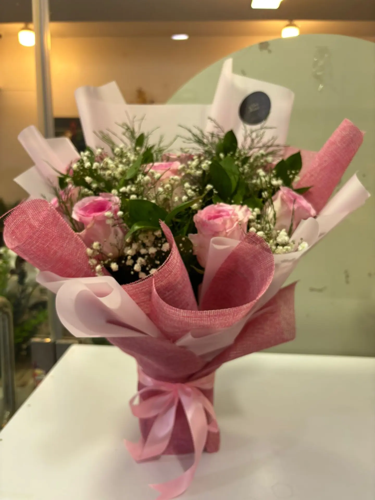 باقة العشق بوهج الشوق المخملي