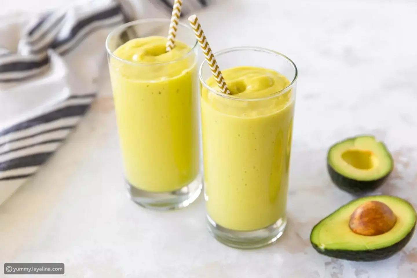 افوكادو بالمانجو