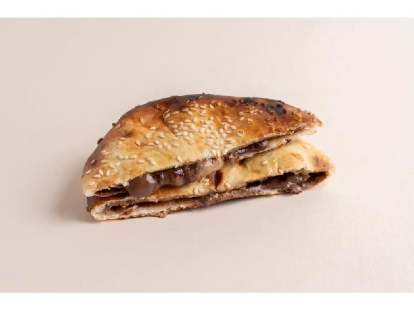 Nutella Pie With Peanuts