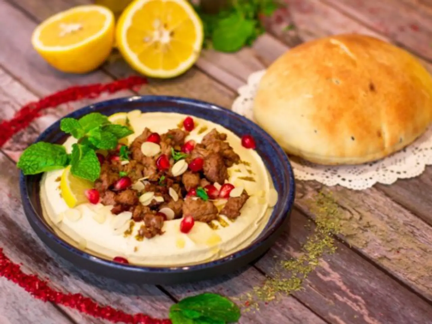 Hummus With Meat