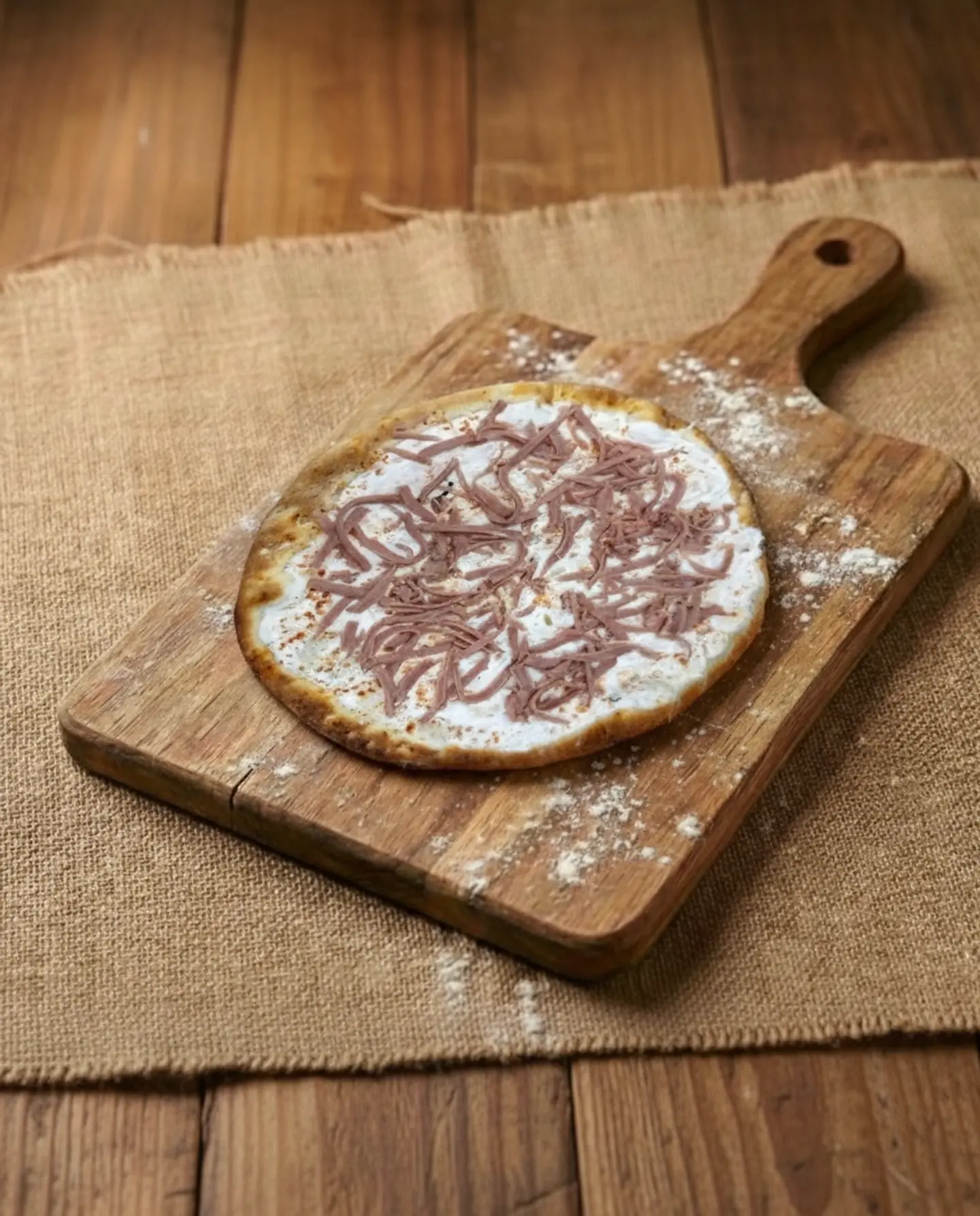 لبنة بالمرتديلا