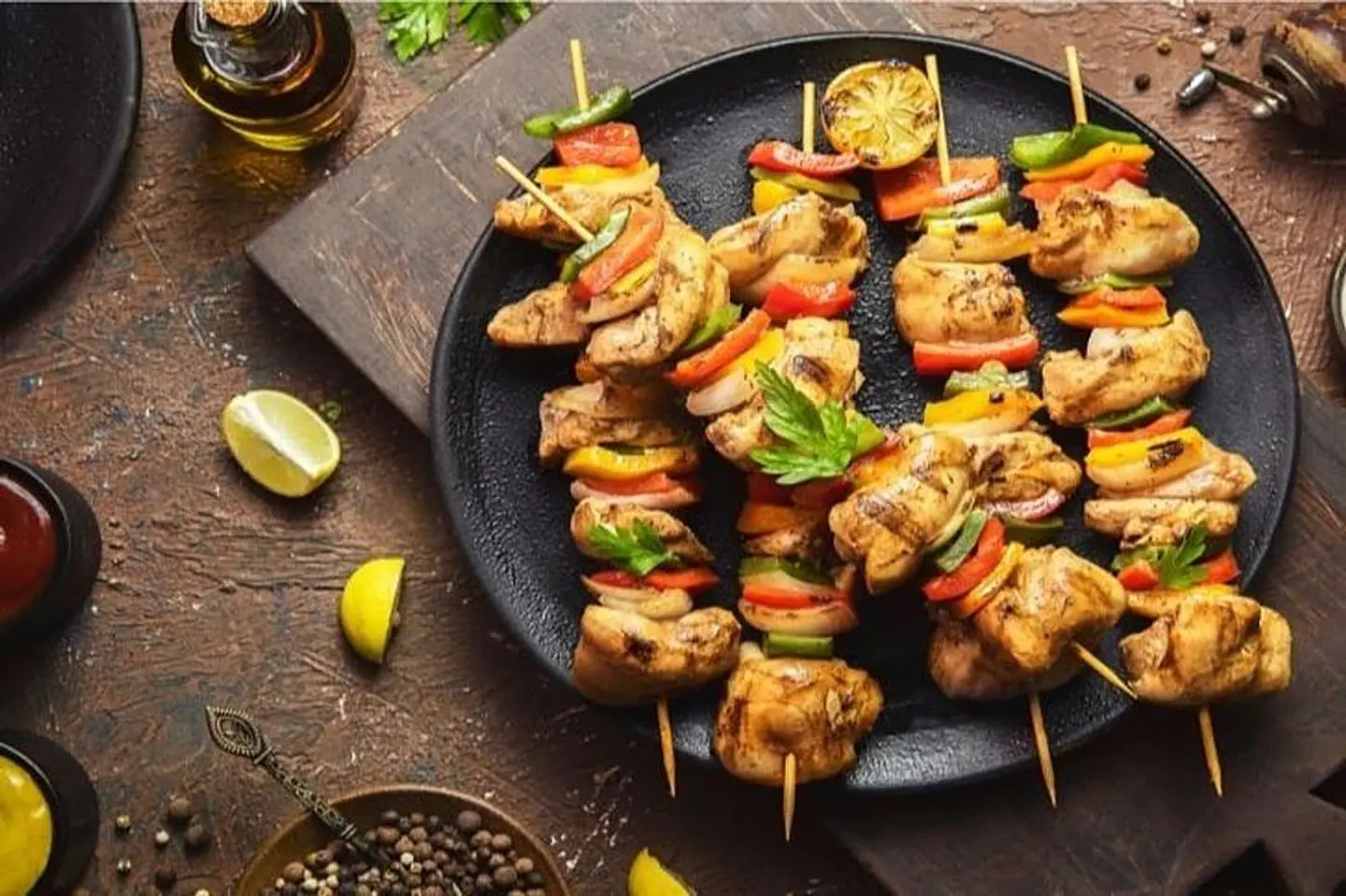 طاووق سبيشال