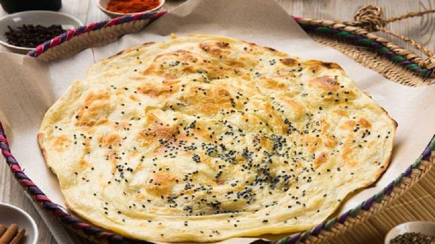 خبز ملوح عادي