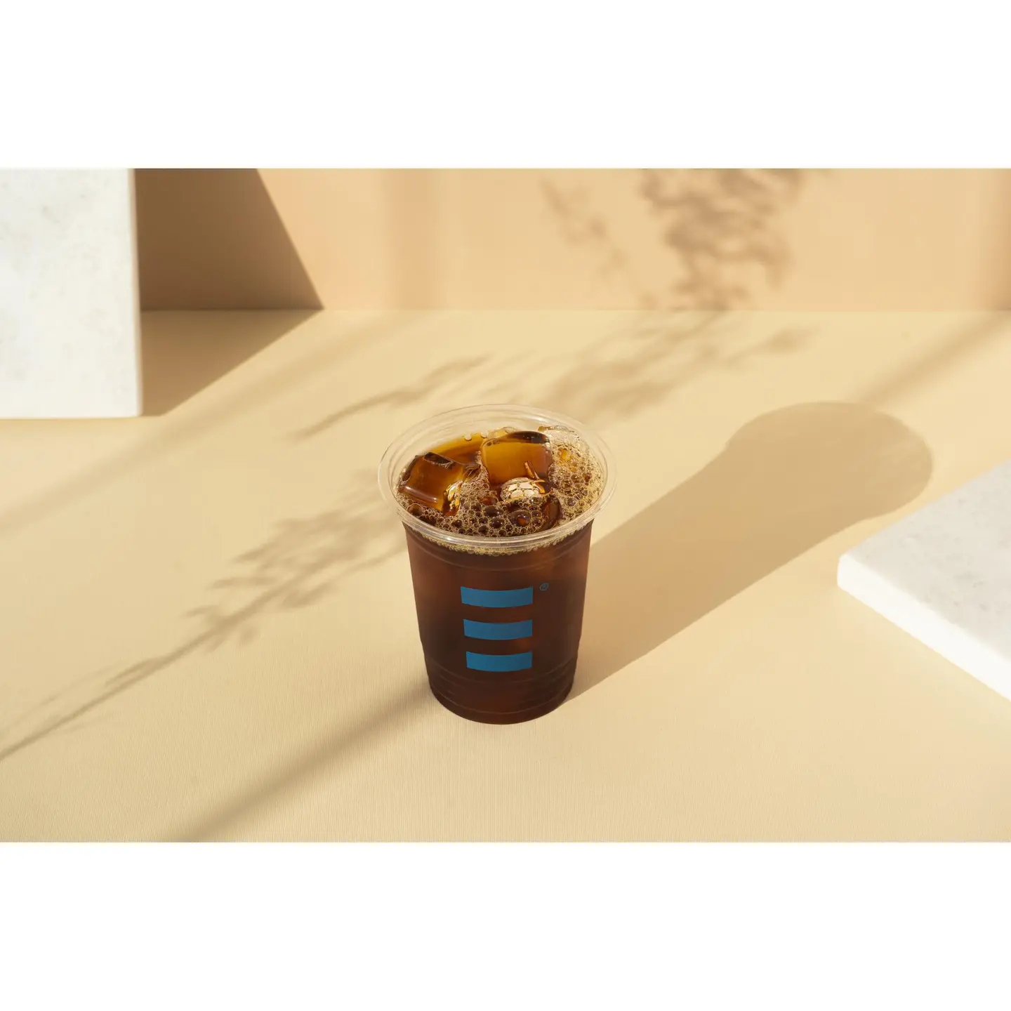 قهوة اليوم بارد