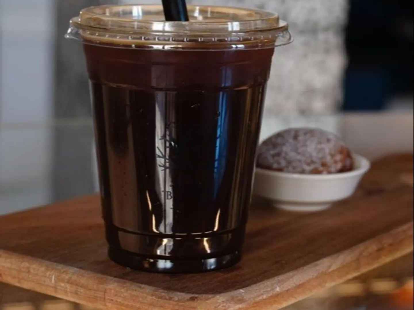 في 60 سلفادور بارد