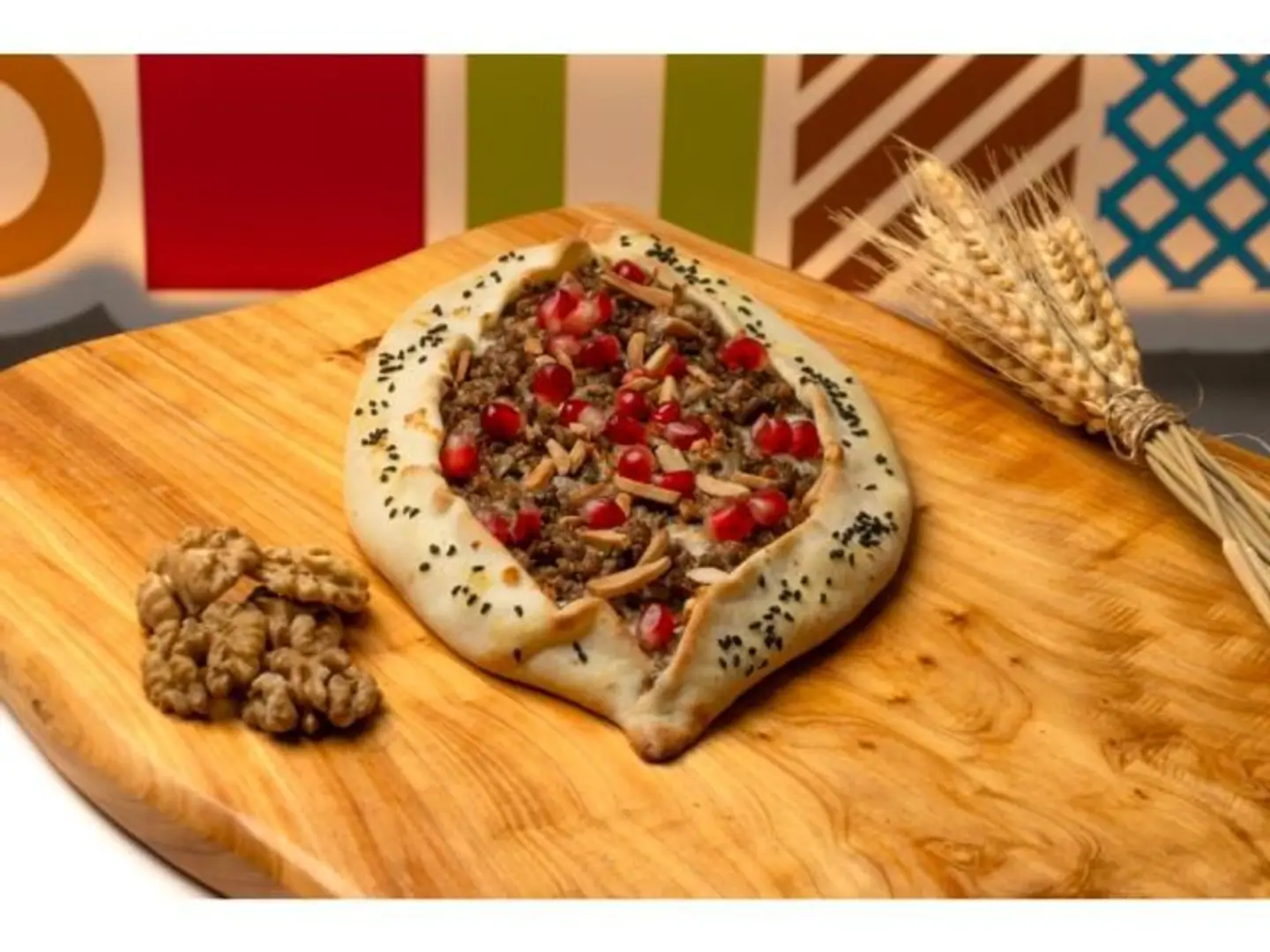 قارب لحم بالرمان