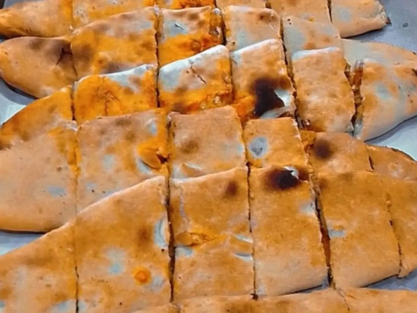 Large Mexican Spicy Plain Pie