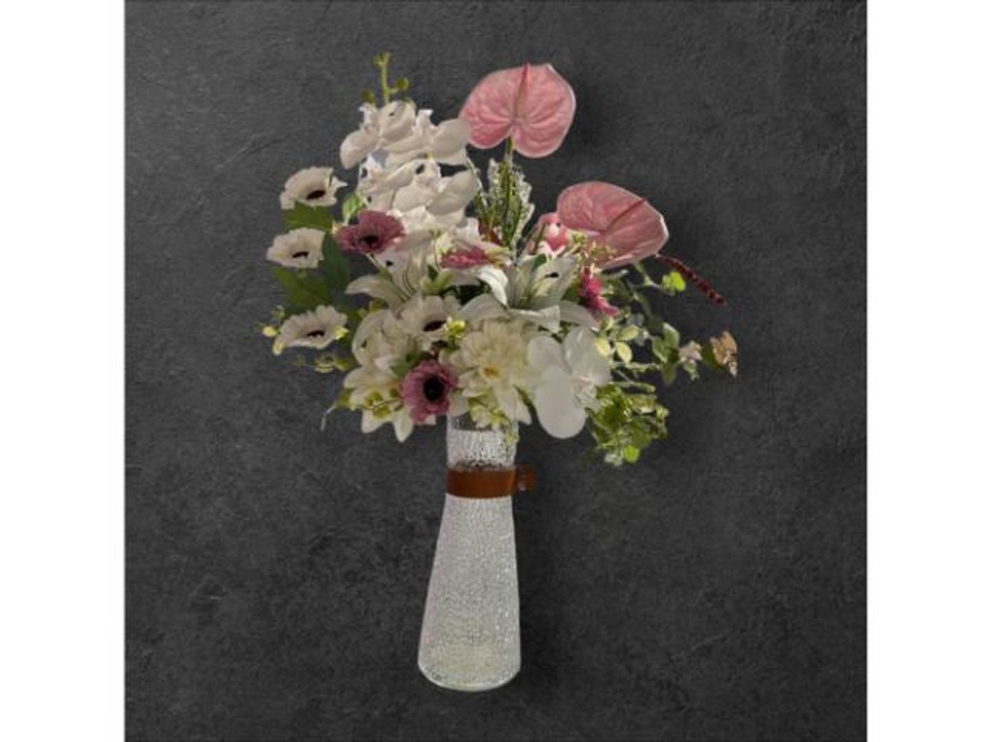 Anhar Vase