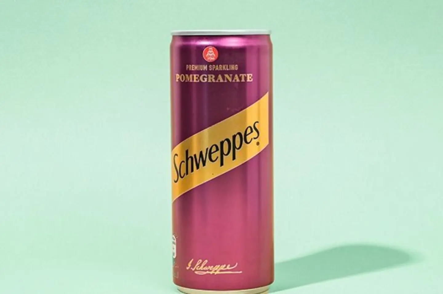 Shcweppes Pomegranate