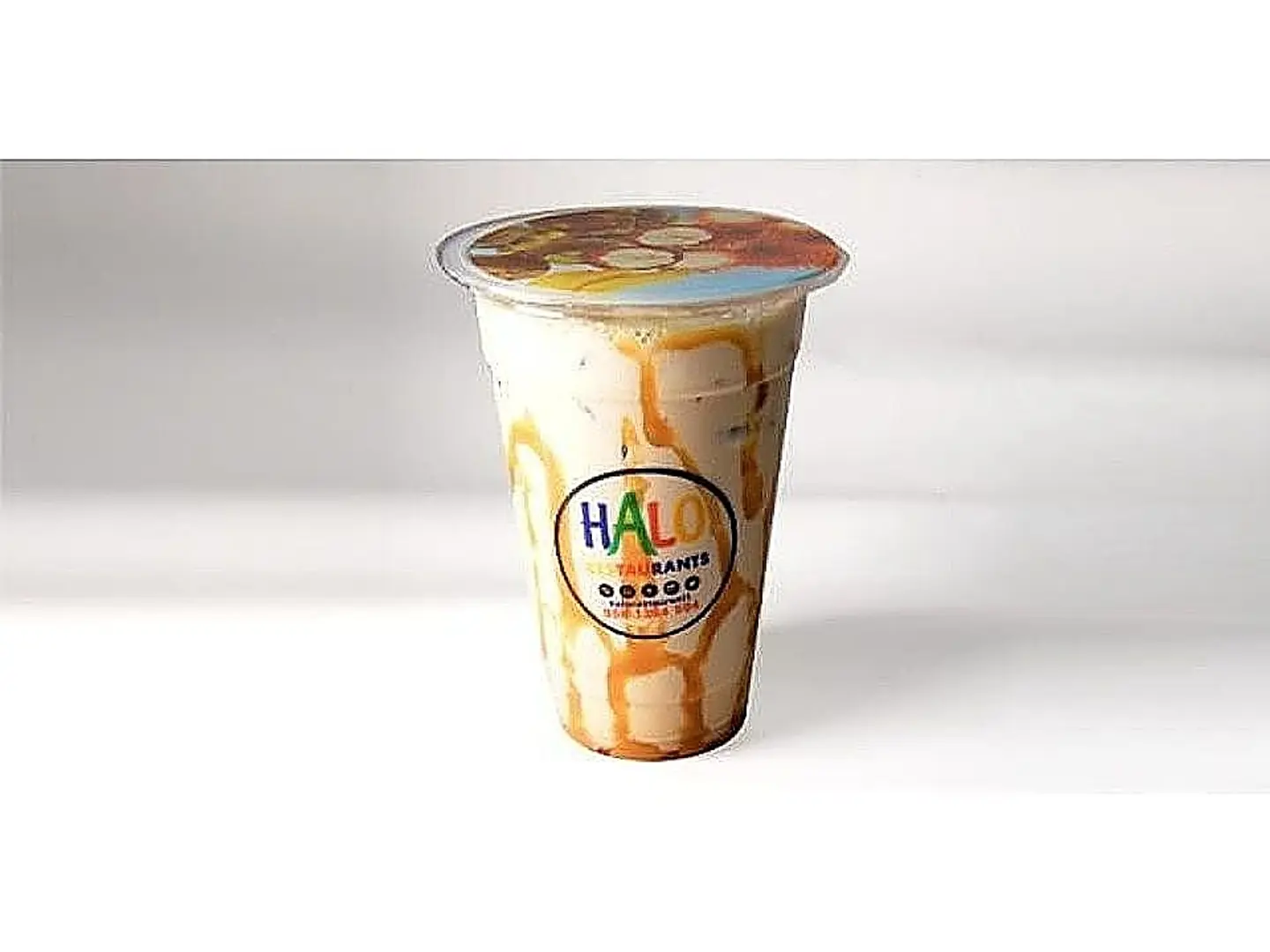 آيس لاتيه وسط