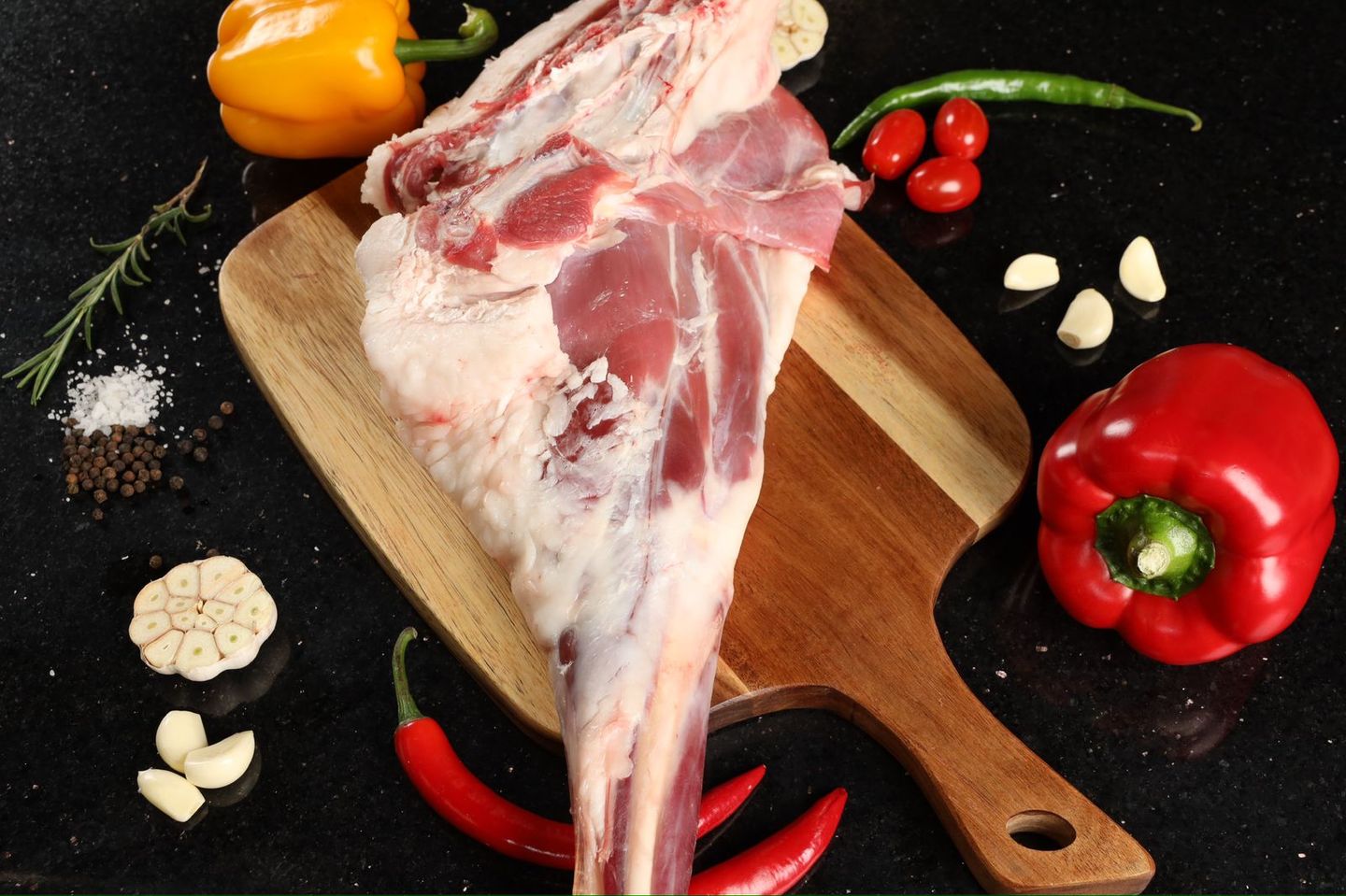 Lamb Leg With Bone 1kg