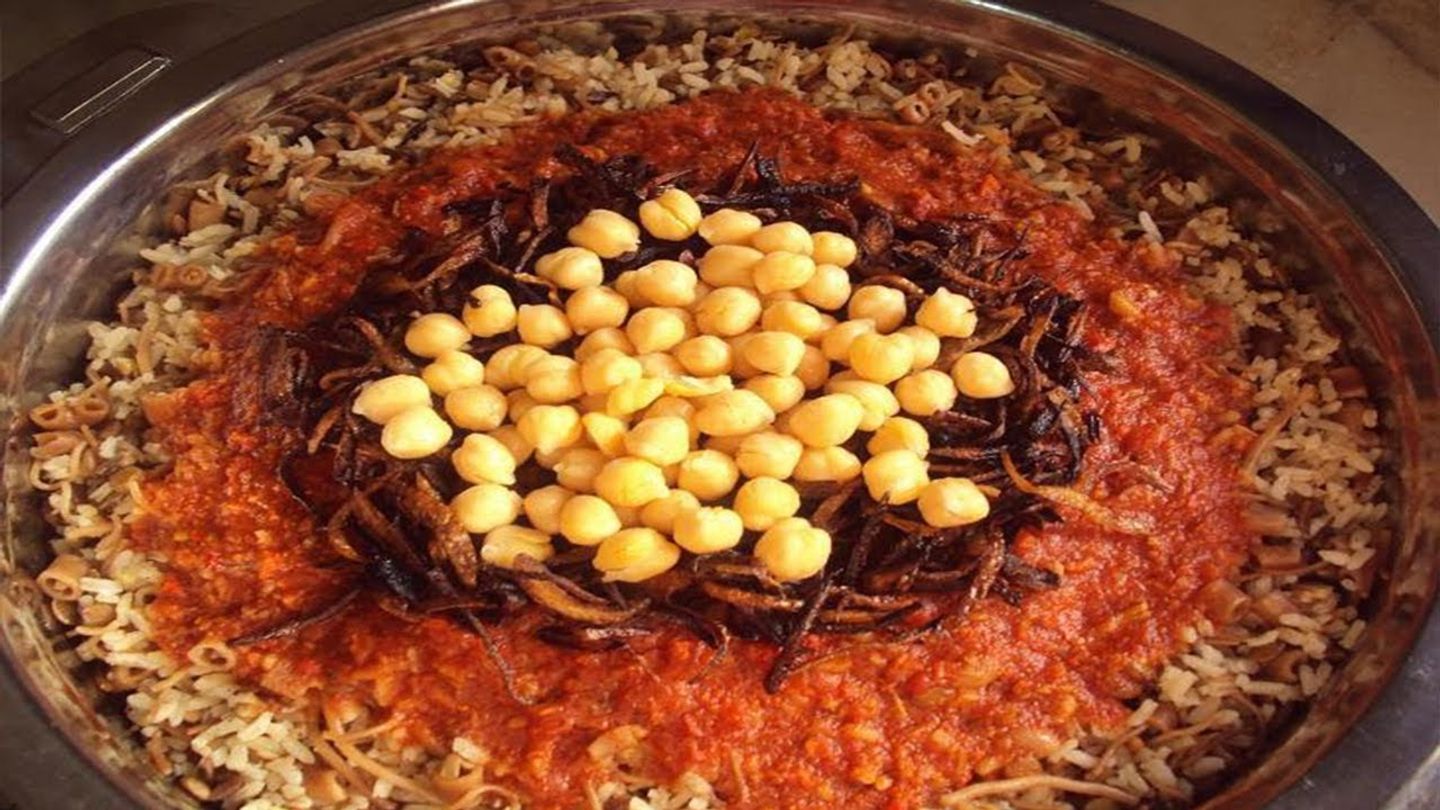 صينية كشري مصري وسط