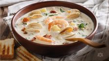 شوربة ماكولات بحرية