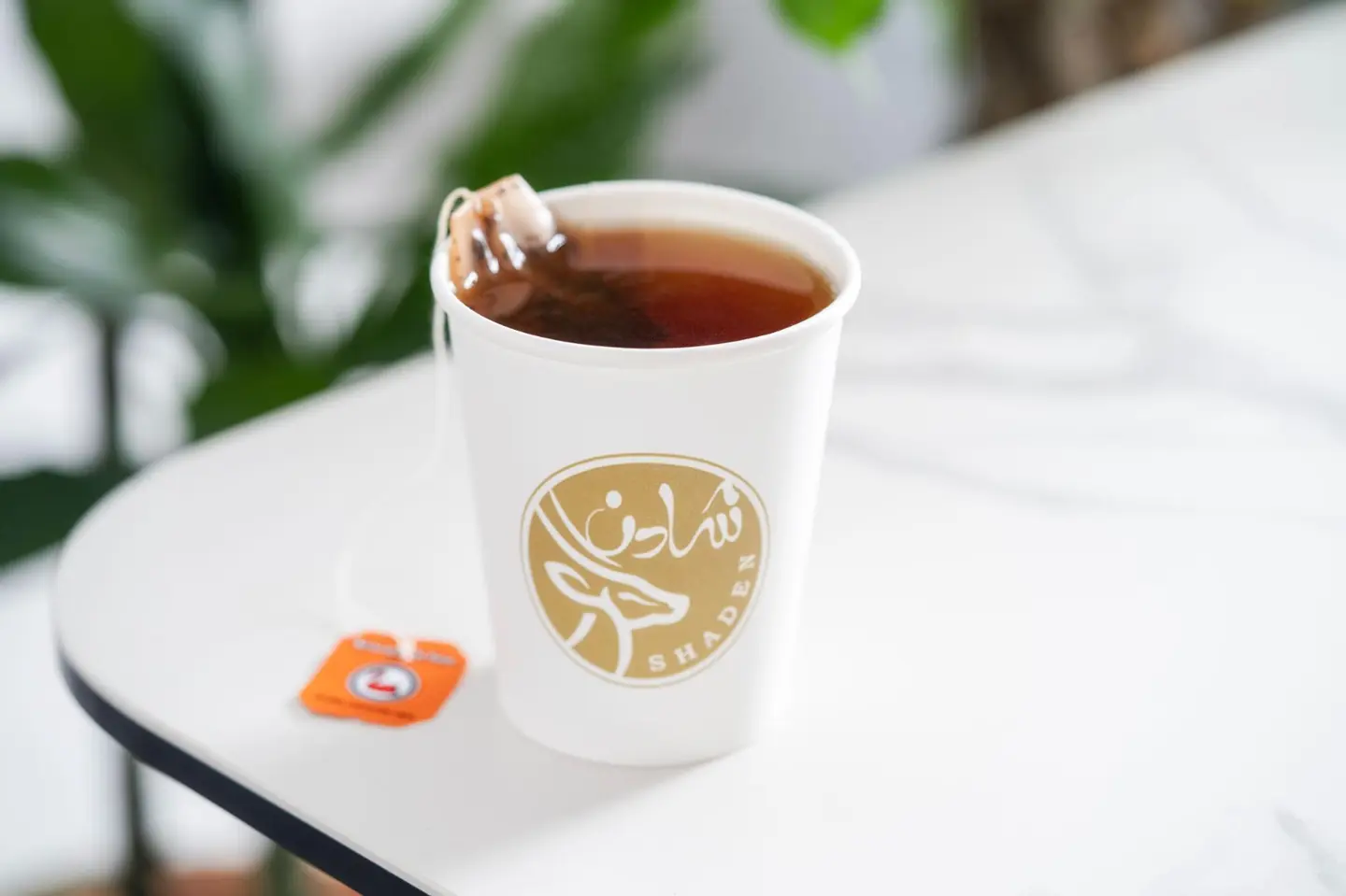 شأي احمر