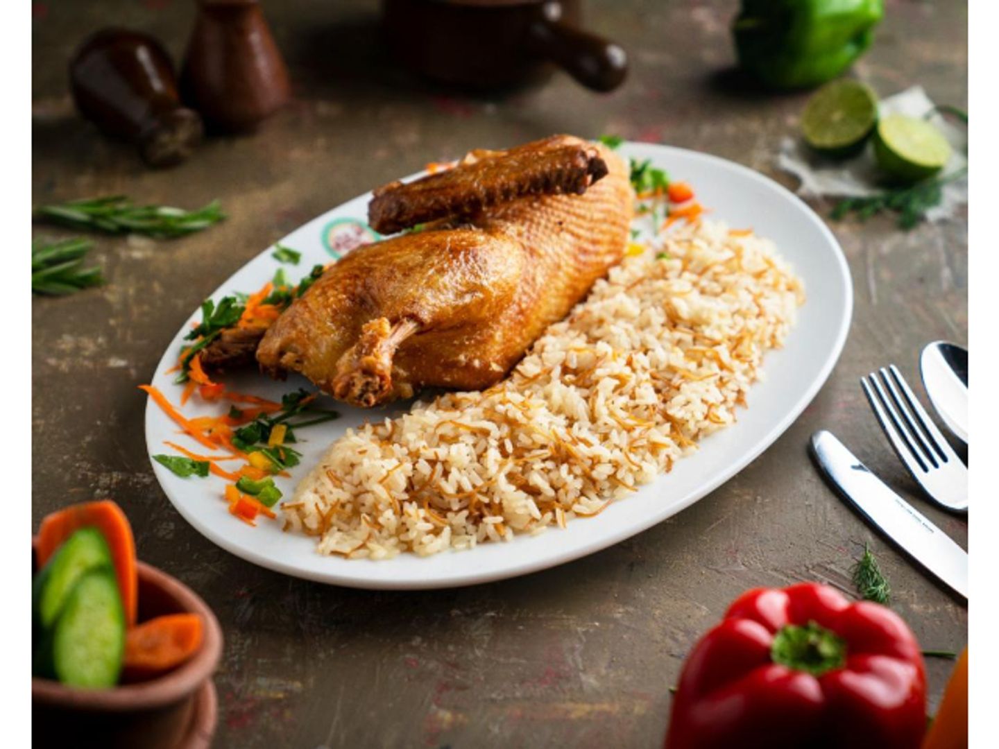 نص بط مع ارز وخضار