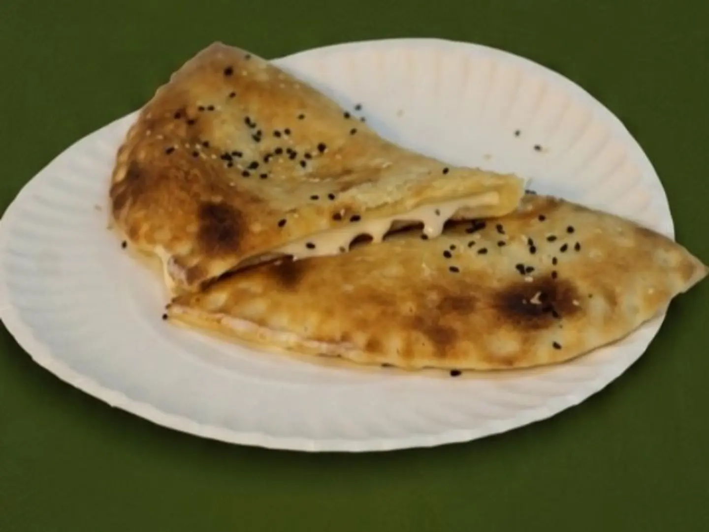 فطيرة الجبنة السائلة