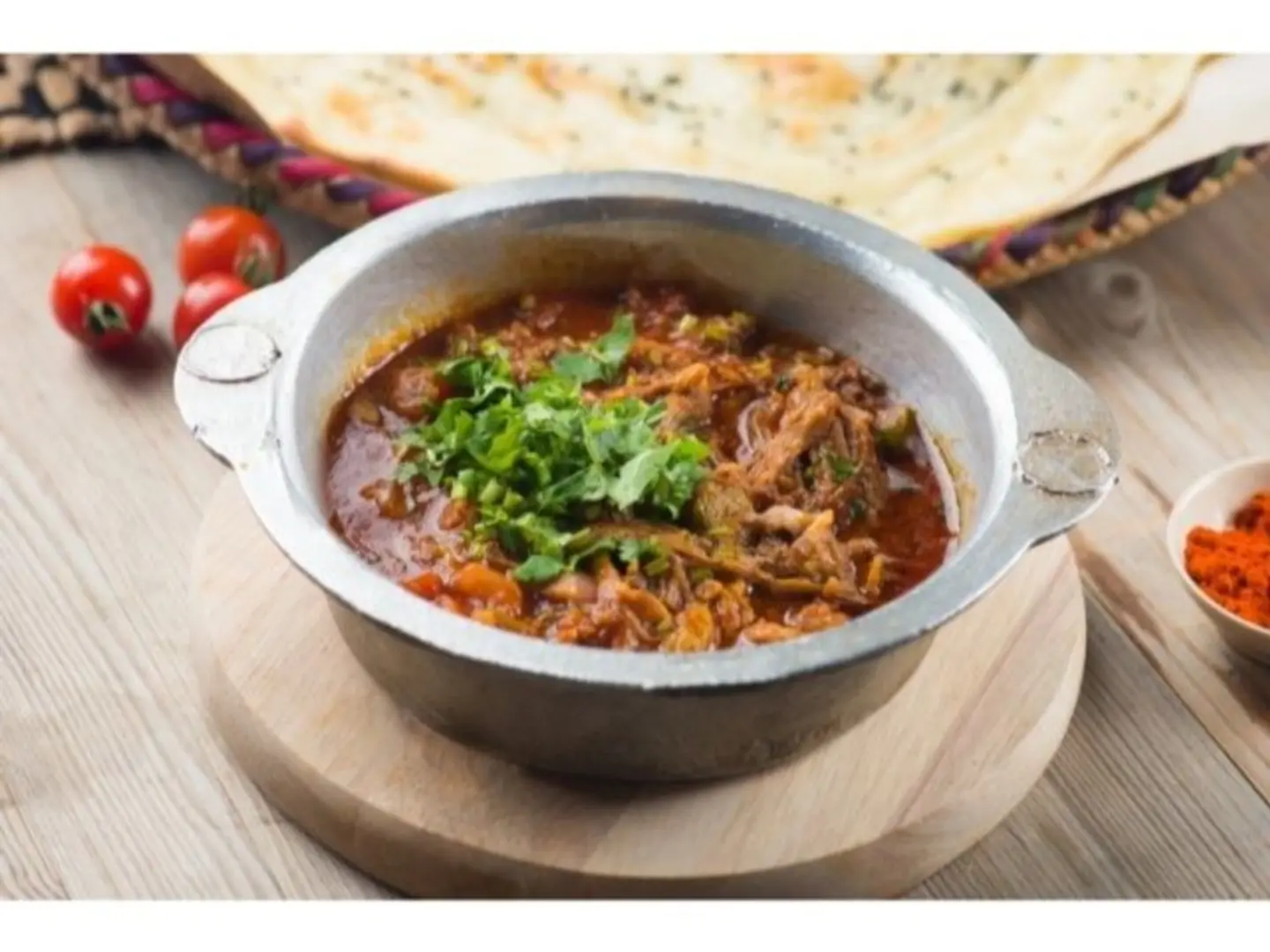 مقلقل دجاج جبن