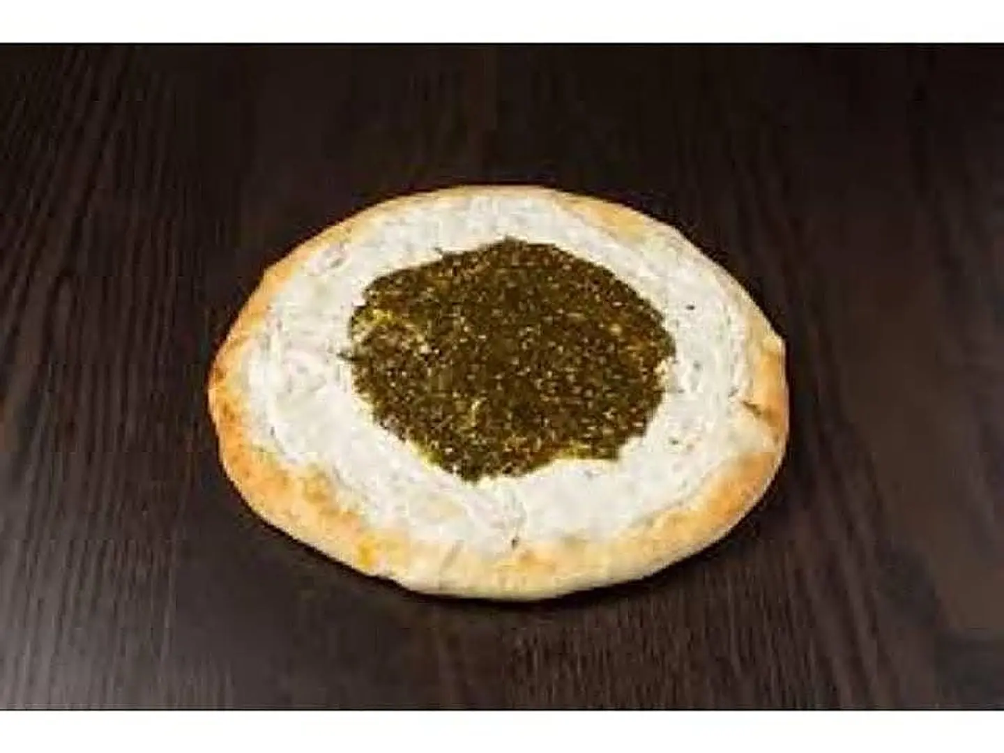 خبز جبن وزعتر